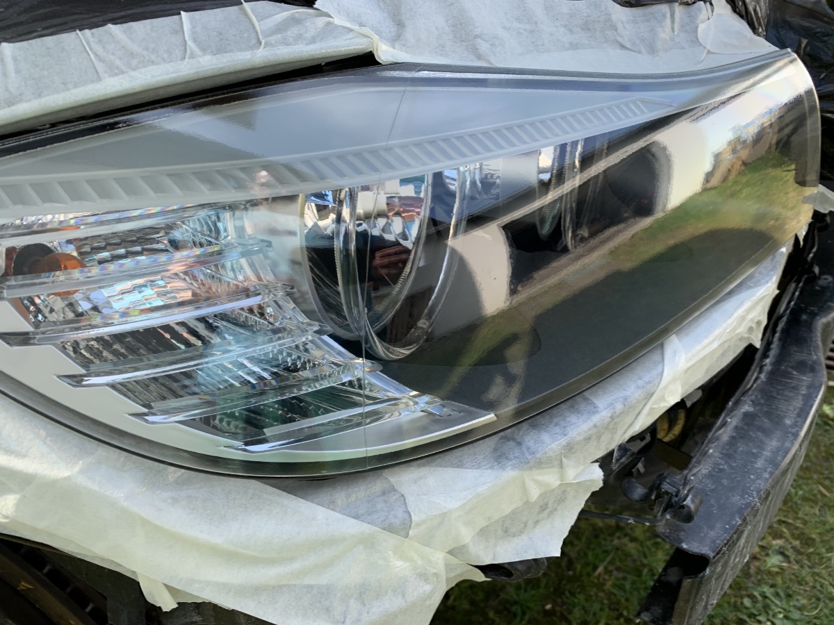 Comment nettoyer et rénover les phares de votre voiture ? - Blog gs27